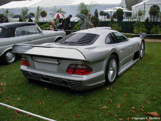 Mercedes-Benz CLK GTR фото