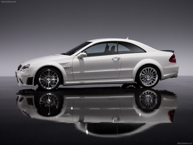 Mercedes-Benz CLK63 AMG Black Series фото