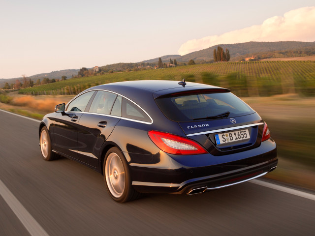 Mercedes-Benz CLS фото