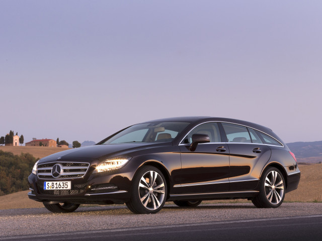 Mercedes-Benz CLS фото