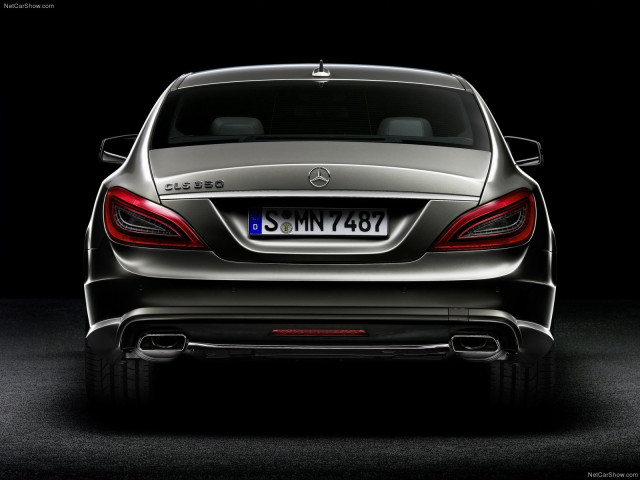 Mercedes-Benz CLS фото