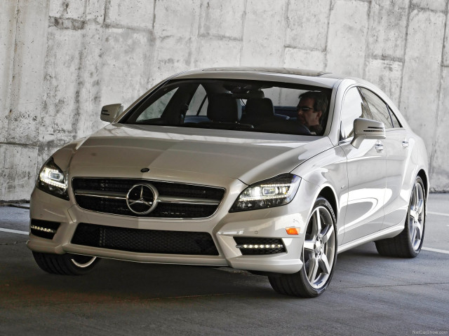 Mercedes-Benz CLS фото