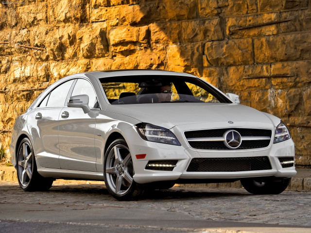 Mercedes-Benz CLS фото