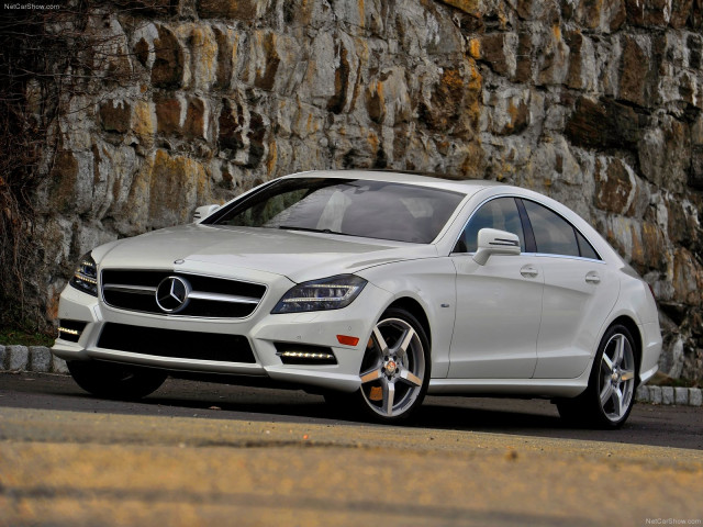 Mercedes-Benz CLS фото