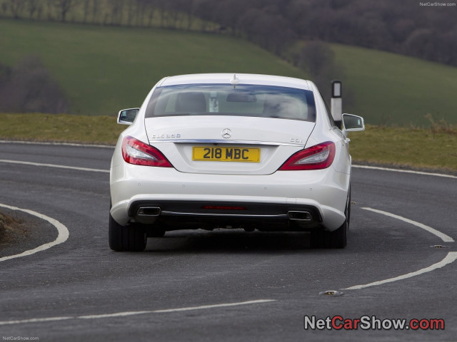 Mercedes-Benz CLS фото