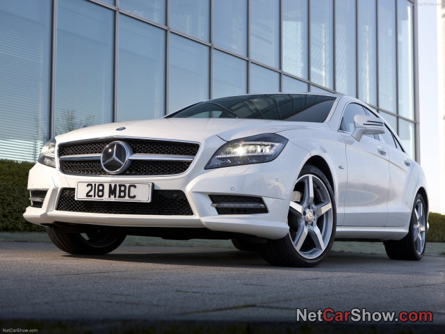 Mercedes-Benz CLS фото