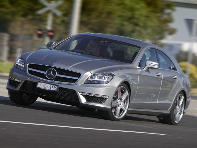 Mercedes-Benz CLS63 AMG фото