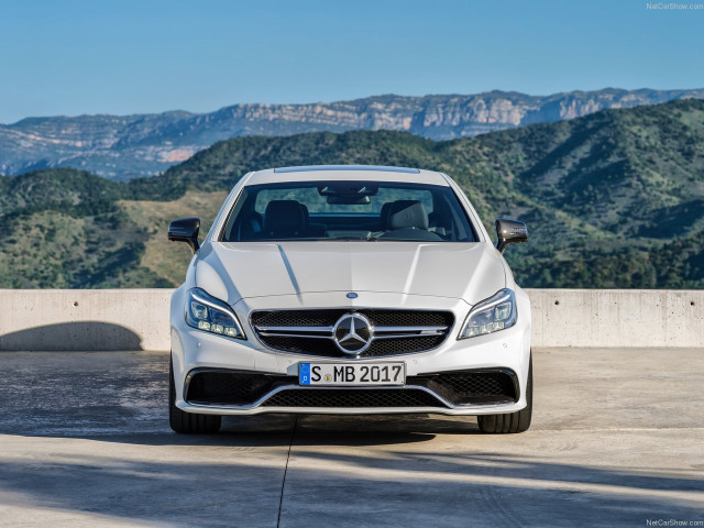 Mercedes-Benz CLS63 AMG фото