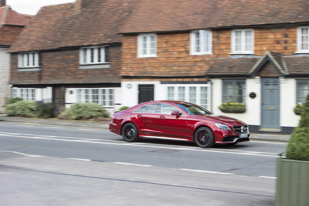 Mercedes-Benz CLS63 AMG фото 128549