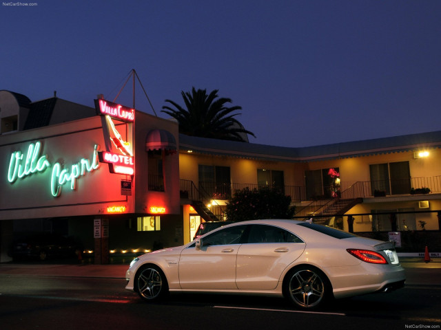 Mercedes-Benz CLS63 AMG фото