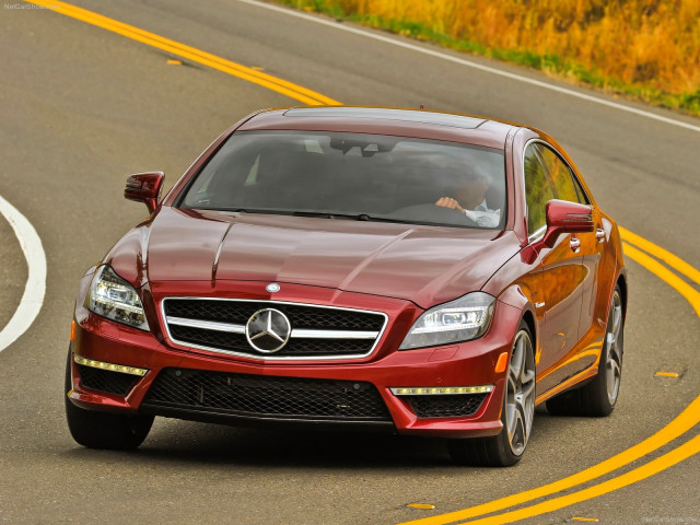 Mercedes-Benz CLS63 AMG фото