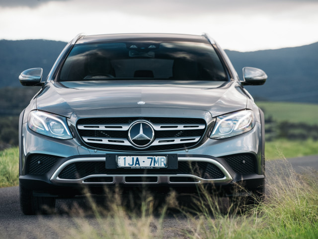 Mercedes-Benz E-Class All-Terrain фото