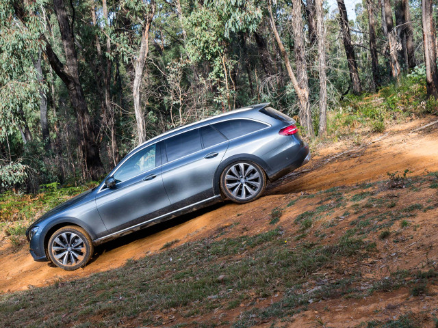 Mercedes-Benz E-Class All-Terrain фото