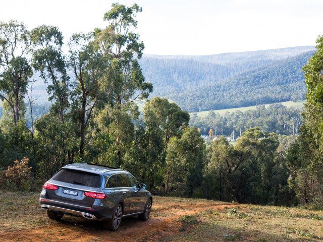 Mercedes-Benz E-Class All-Terrain фото