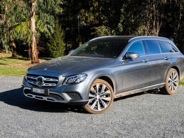 Mercedes-Benz E-Class All-Terrain фото