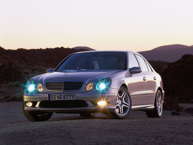 Mercedes-Benz E-Class AMG фото