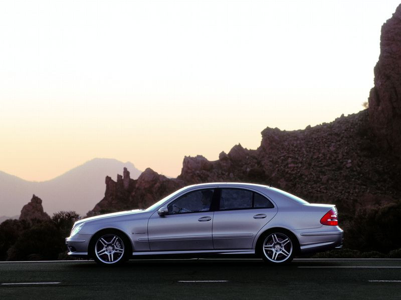 Mercedes-Benz E-Class AMG фото 14577