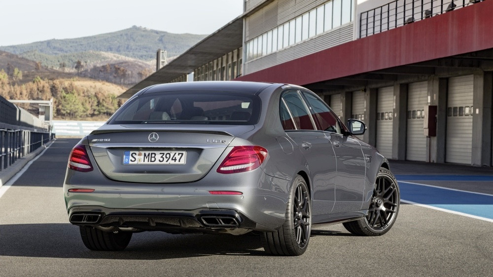 Mercedes-Benz E-Class AMG фото 176879