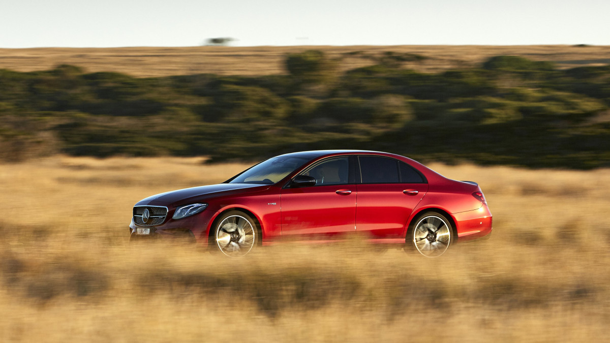 Mercedes-Benz E-Class AMG фото 182012