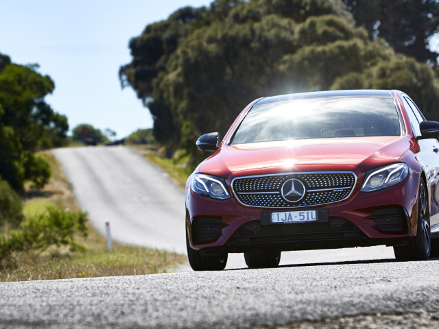 Mercedes-Benz E-Class AMG фото