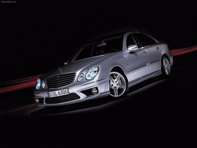 Mercedes-Benz E-Class AMG фото