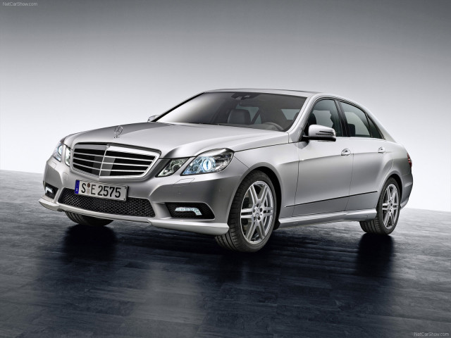 Mercedes-Benz E-Class AMG фото