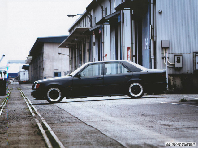 Mercedes-Benz E-Class AMG фото