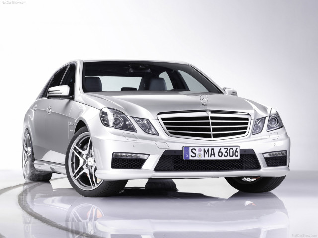 Mercedes-Benz E-Class AMG фото