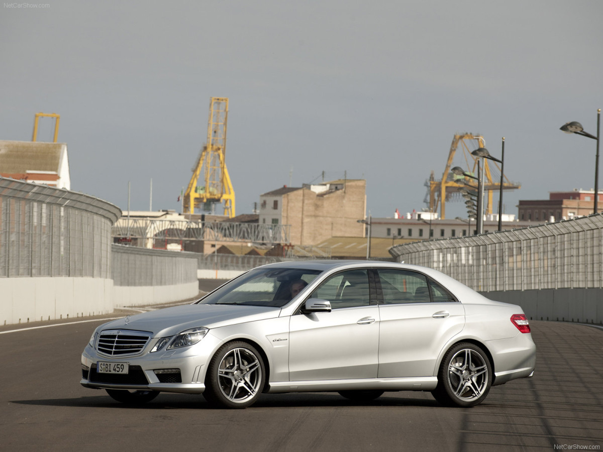 Mercedes-Benz E-Class AMG фото 64887