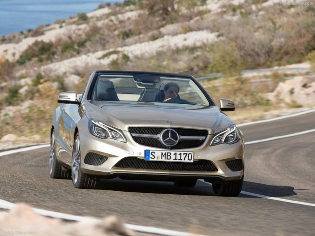 Mercedes-Benz E-Class Cabriolet фото