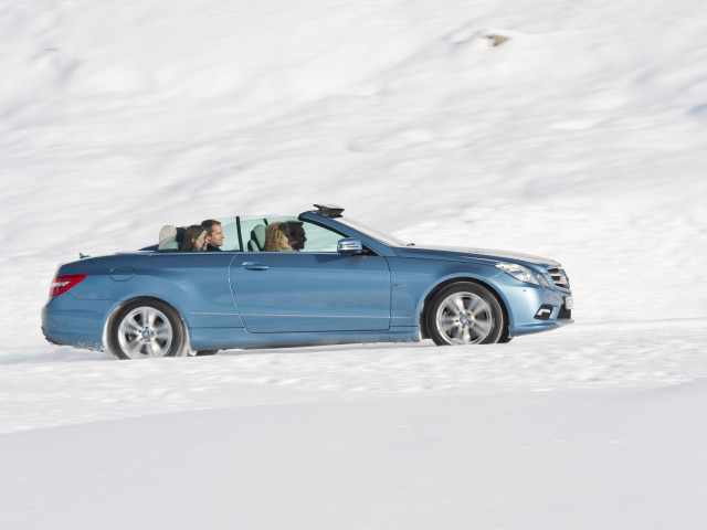 Mercedes-Benz E-Class Cabriolet фото