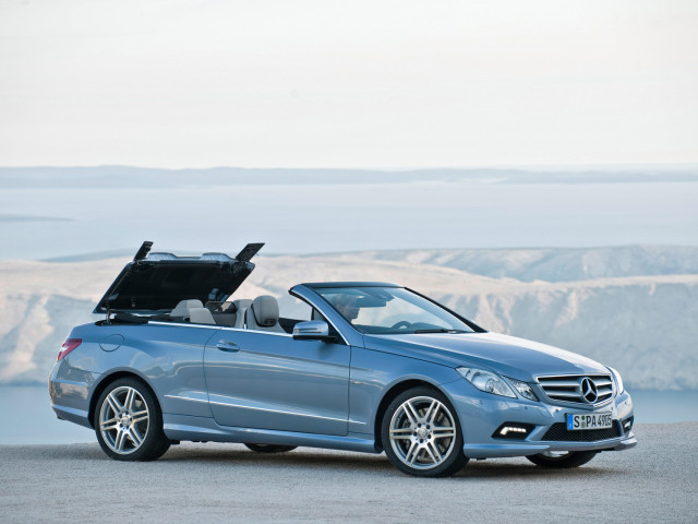 Mercedes-Benz E-Class Cabriolet фото