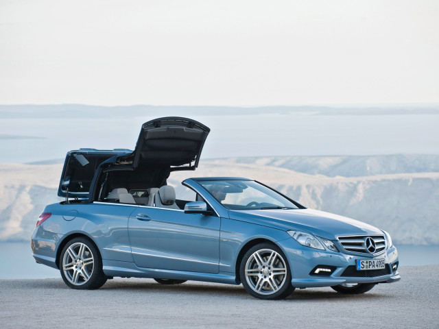 Mercedes-Benz E-Class Cabriolet фото