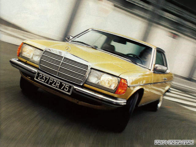 Mercedes-Benz E-Class Coupe C123 фото