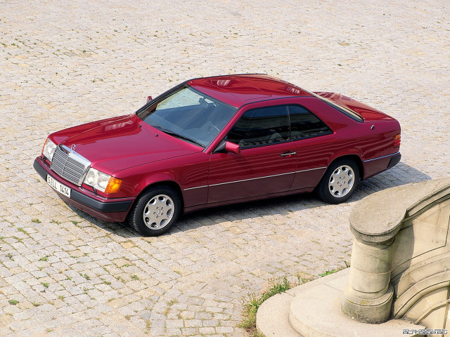 Mercedes-Benz E-Class Coupe C124 фото