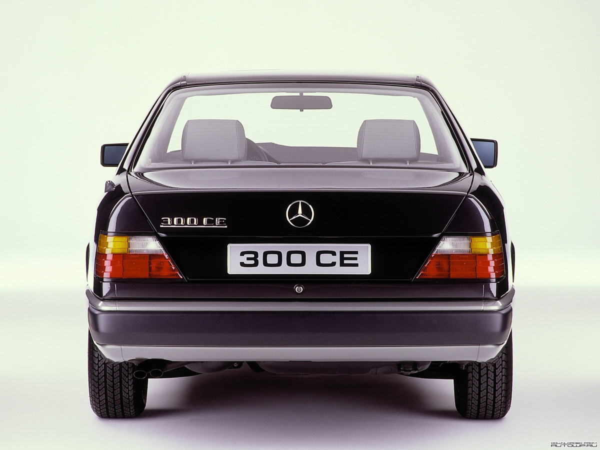 Mercedes-Benz E-Class Coupe C124 фото 79695