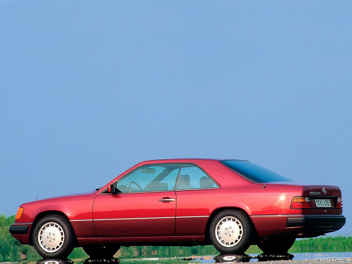 Mercedes-Benz E-Class Coupe C124 фото 79708