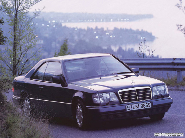 Mercedes-Benz E-Class Coupe C124 фото