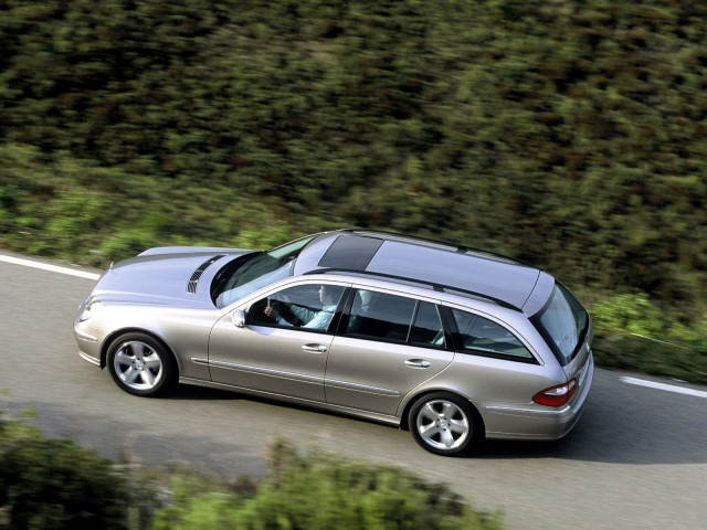 Mercedes-Benz E-Class Estate S211 фото