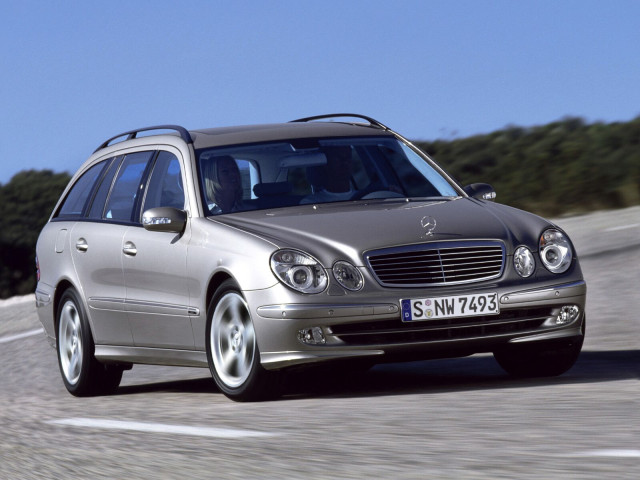 Mercedes-Benz E-Class Estate S211 фото