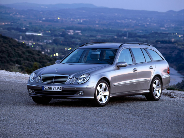 Mercedes-Benz E-Class Estate S211 фото