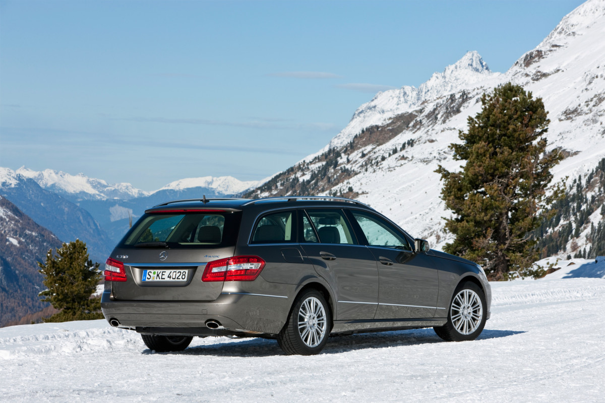 Mercedes-Benz E-Class Estate фото 74171