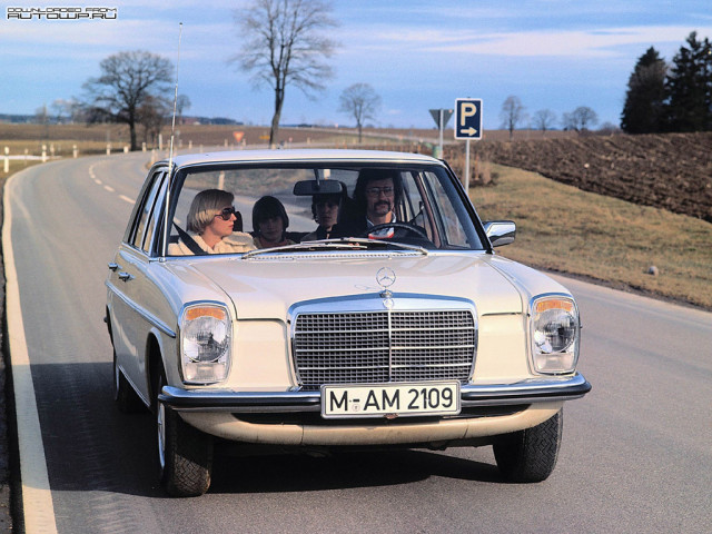 Mercedes-Benz E-Class W114 W115 фото