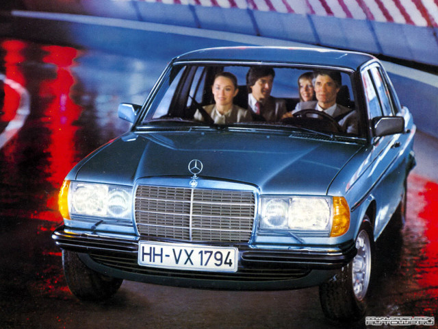 Mercedes-Benz E-Class W123 фото