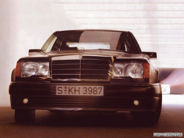 Mercedes-Benz E-Class W124 фото