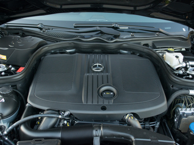 Mercedes-Benz E-Class W212 фото