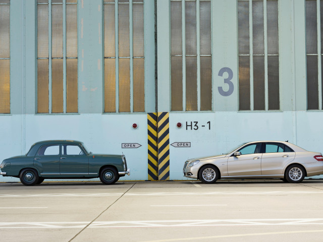 Mercedes-Benz E-Class W212 фото