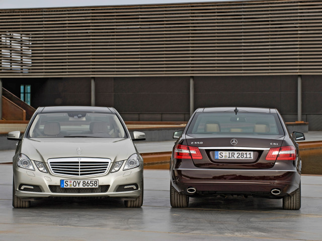 Mercedes-Benz E-Class W212 фото
