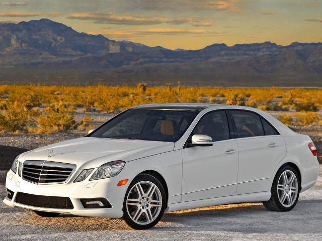 Mercedes-Benz E-Class W212 фото
