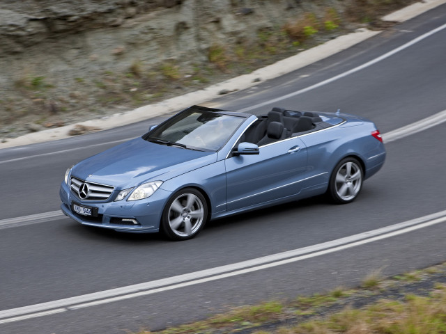 Mercedes-Benz E-Class фото